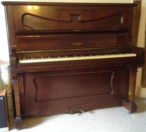 Kramburg piano